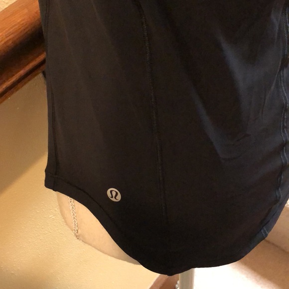 Lululemon Sculpt Tank Top - Picture 6 of 6
